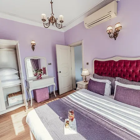 7 People Large Family Or Friends Group 110mettee Squar לינה וארוחת בוקר
